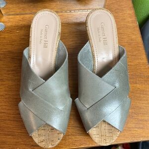 Garnet Hill Gray Wedge Sandals Sz 8
